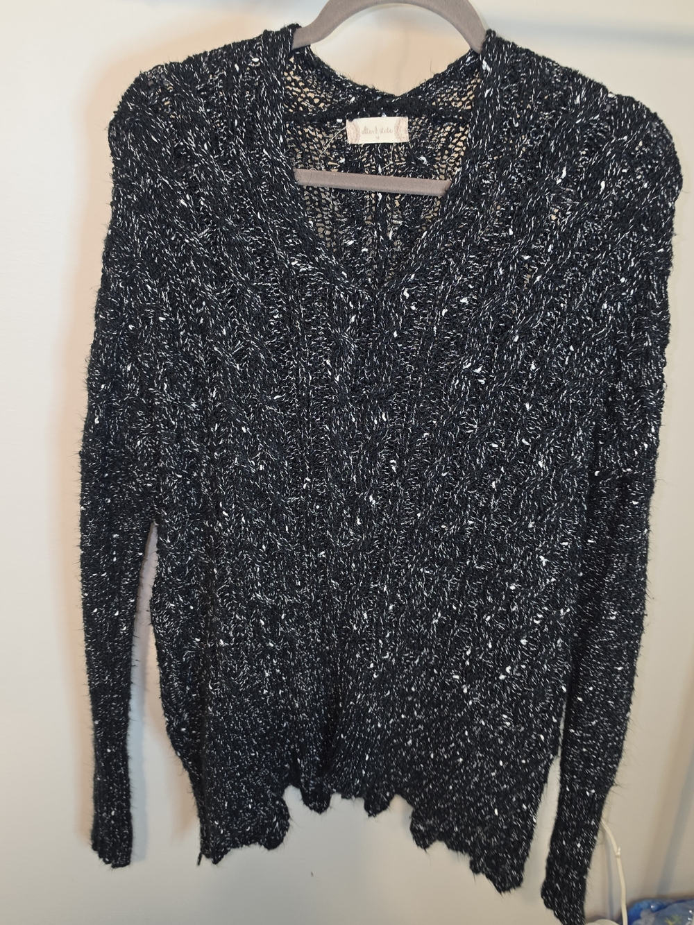 Altar'd State Black & White Marled V-Neck Sweater
